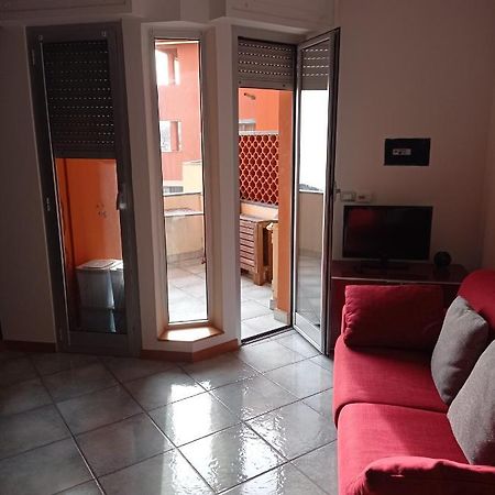 Casa Baia Azzurra Apartment Bergeggi Bagian luar foto