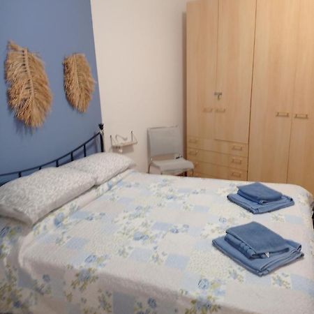 Casa Baia Azzurra Apartment Bergeggi Bagian luar foto