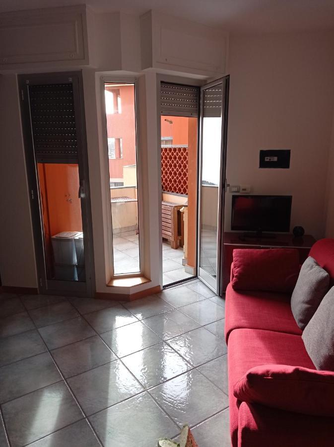 Casa Baia Azzurra Apartment Bergeggi Bagian luar foto