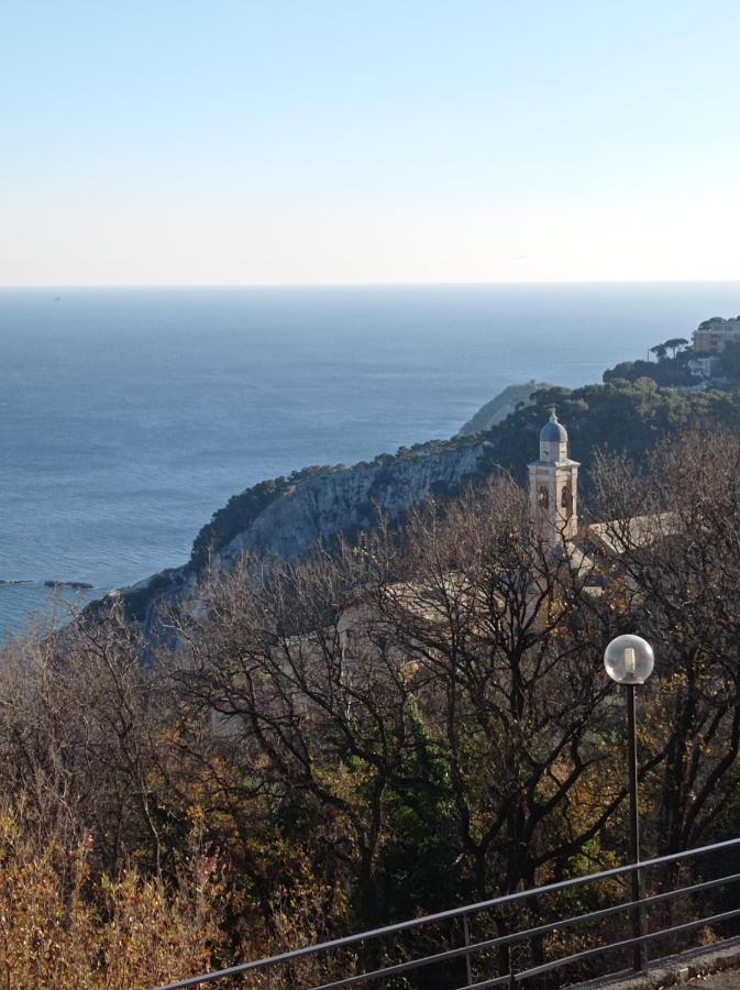 Casa Baia Azzurra Apartment Bergeggi Bagian luar foto
